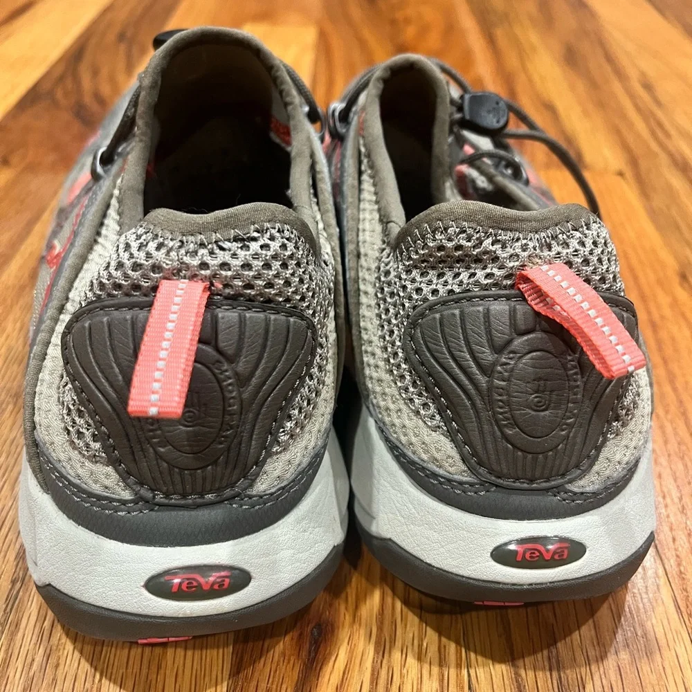 Teva Shoes Women Sz 9 Gray Red Mesh Lightweight Quick Lace Trail‎ Outdoor